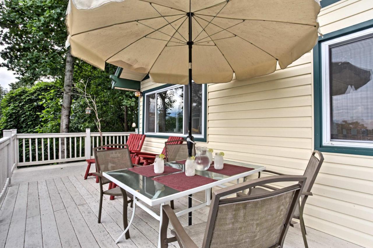 Secluded Mountain Home With Stunning Views And Deck! 布赖森城 外观 照片